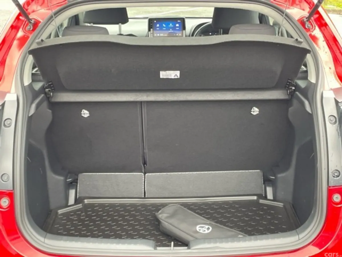 Toyota Yaris Hatchback, Petrol Hybrid, 2024, Red