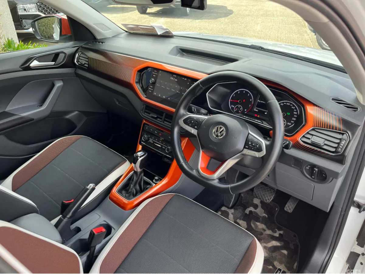 Volkswagen T-Cross SUV, Petrol, 2020, White