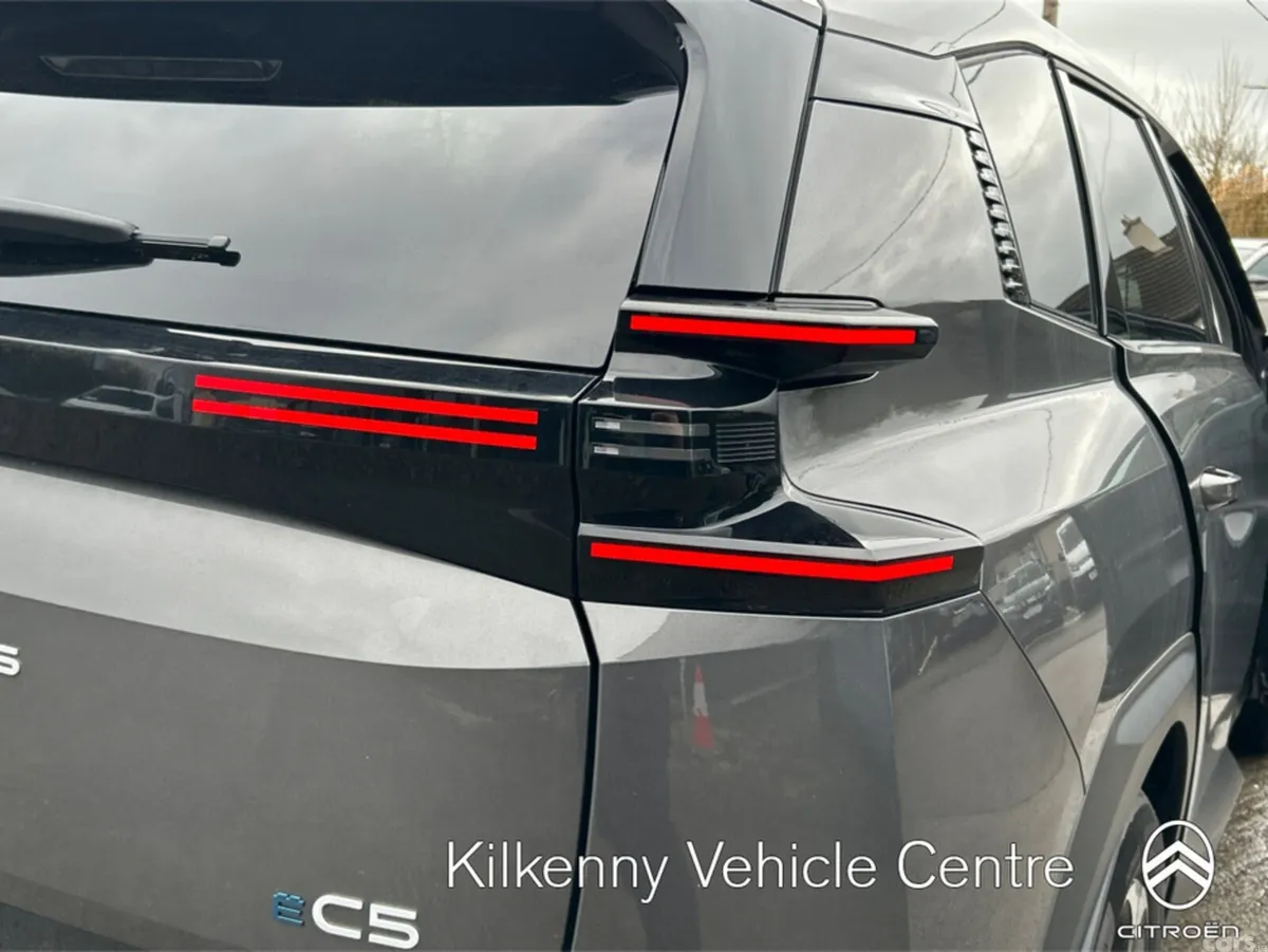 Citroen C5 Aircross MPV, Electric, 2026, Grey