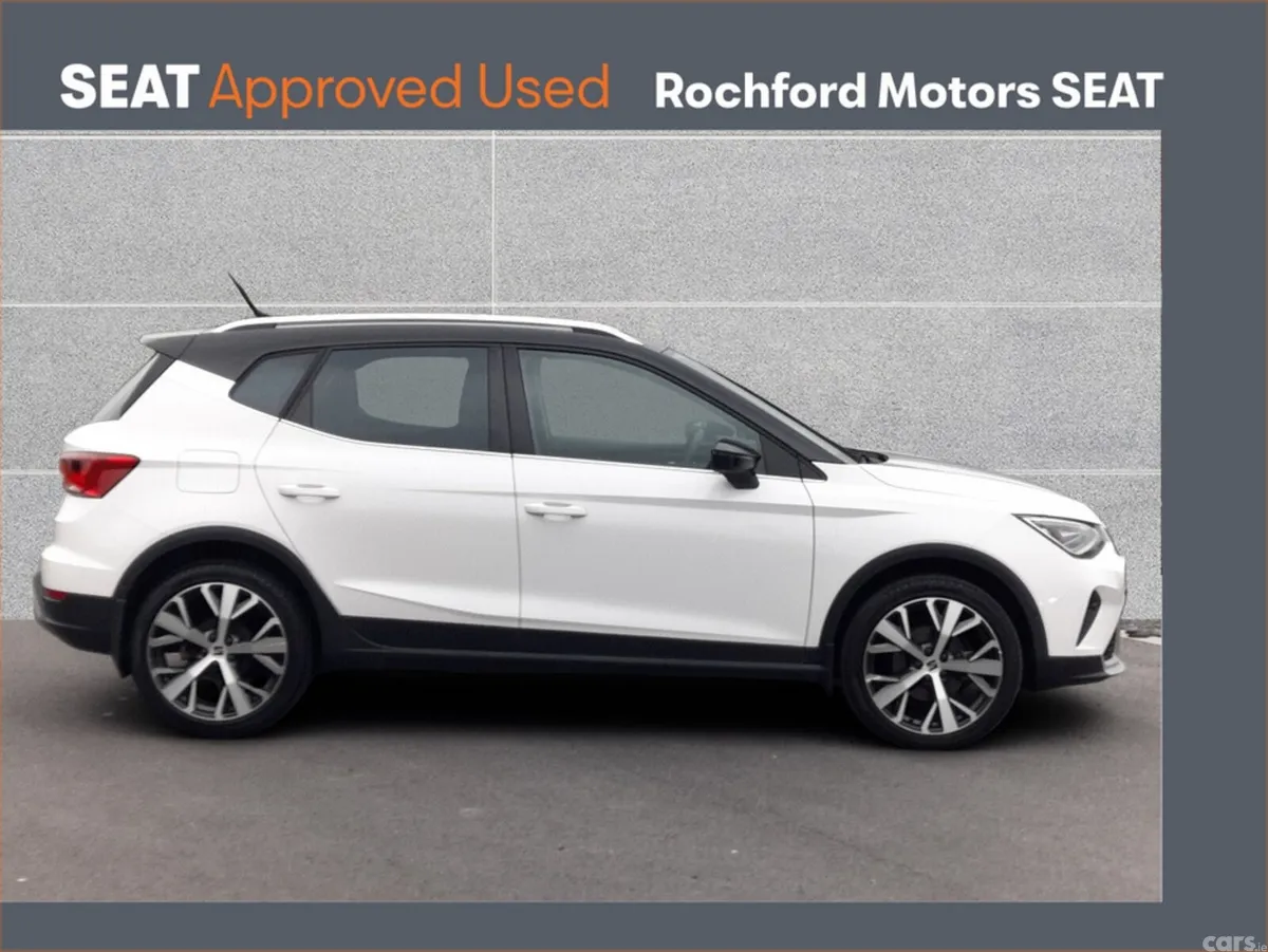 SEAT Arona Hatchback, Petrol, 2024, White