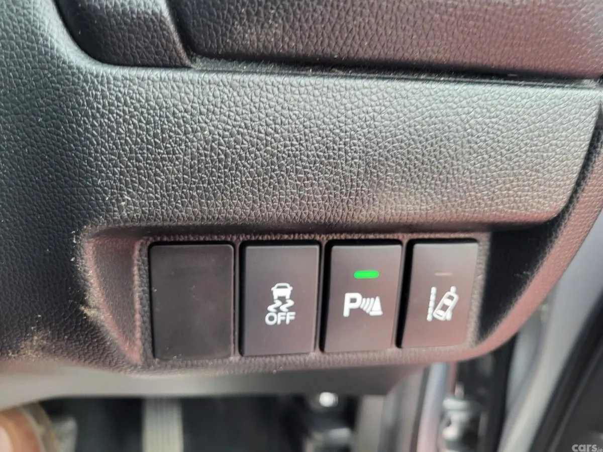 Honda Jazz Hatchback, Petrol, 2019, Silver