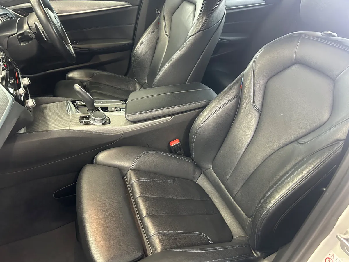 BMW 5-Series Saloon, Petrol Plug-in Hybrid, 2017, White