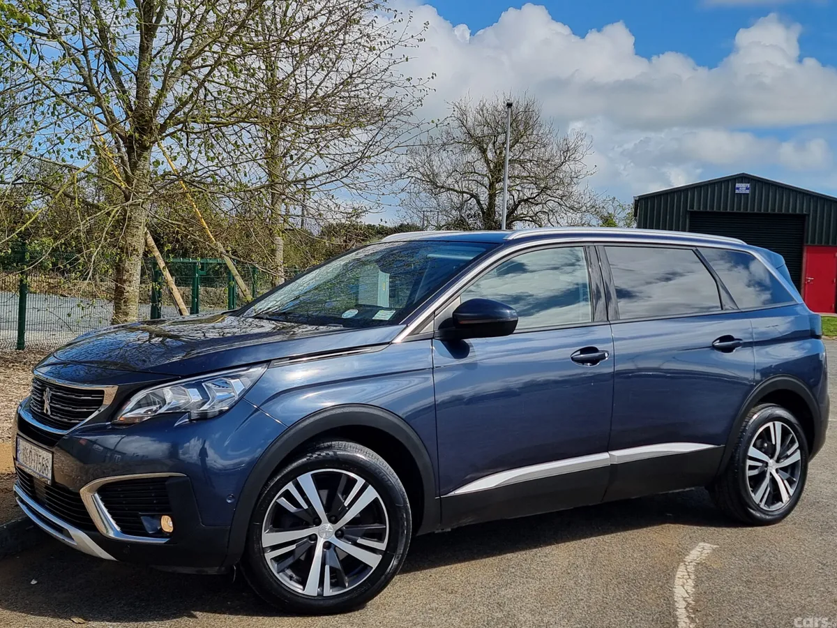 Peugeot 5008 MPV, Diesel, 2019, Blue