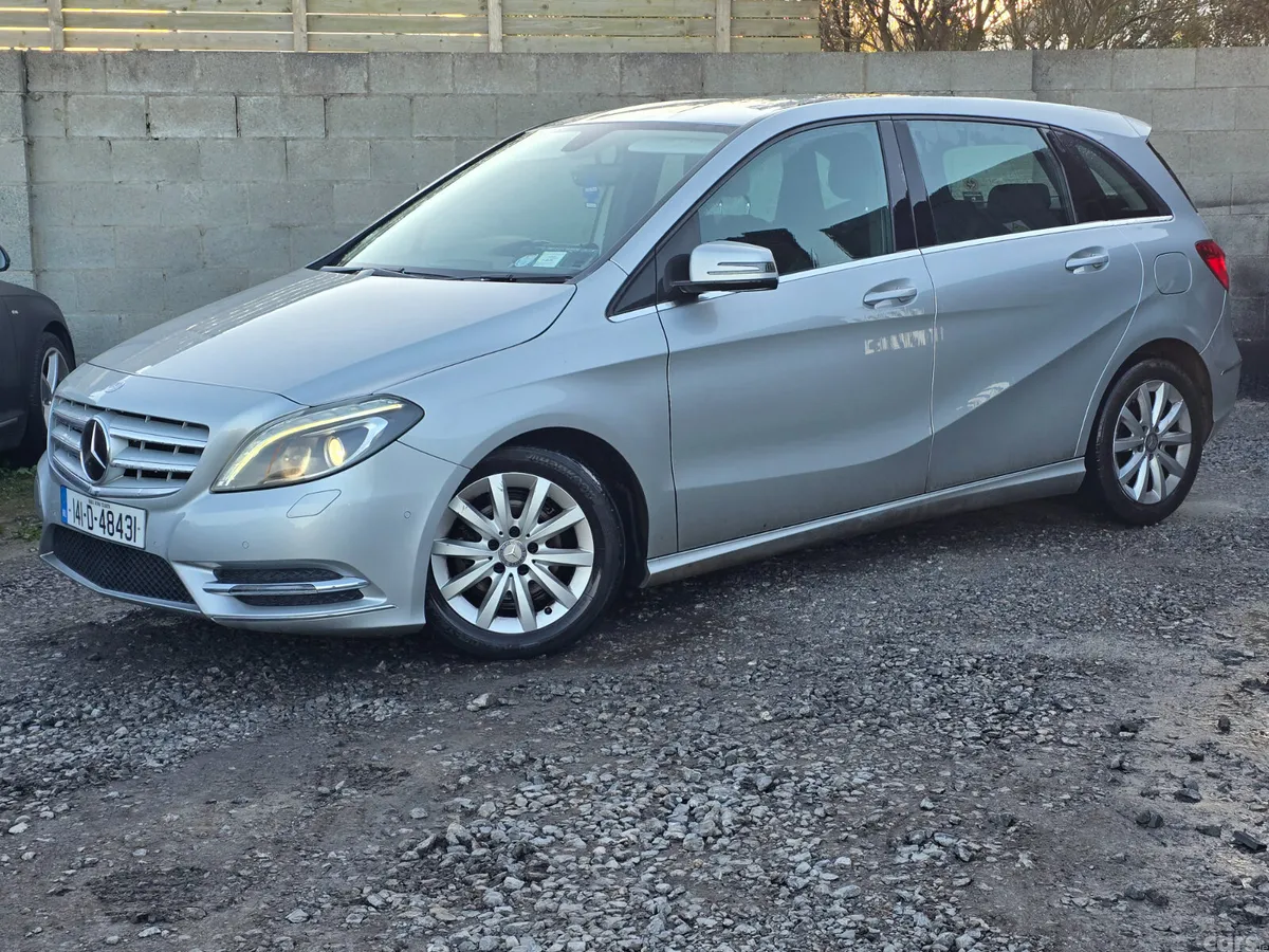 Mercedes-Benz B-Class MPV, Petrol, 2014, Silver