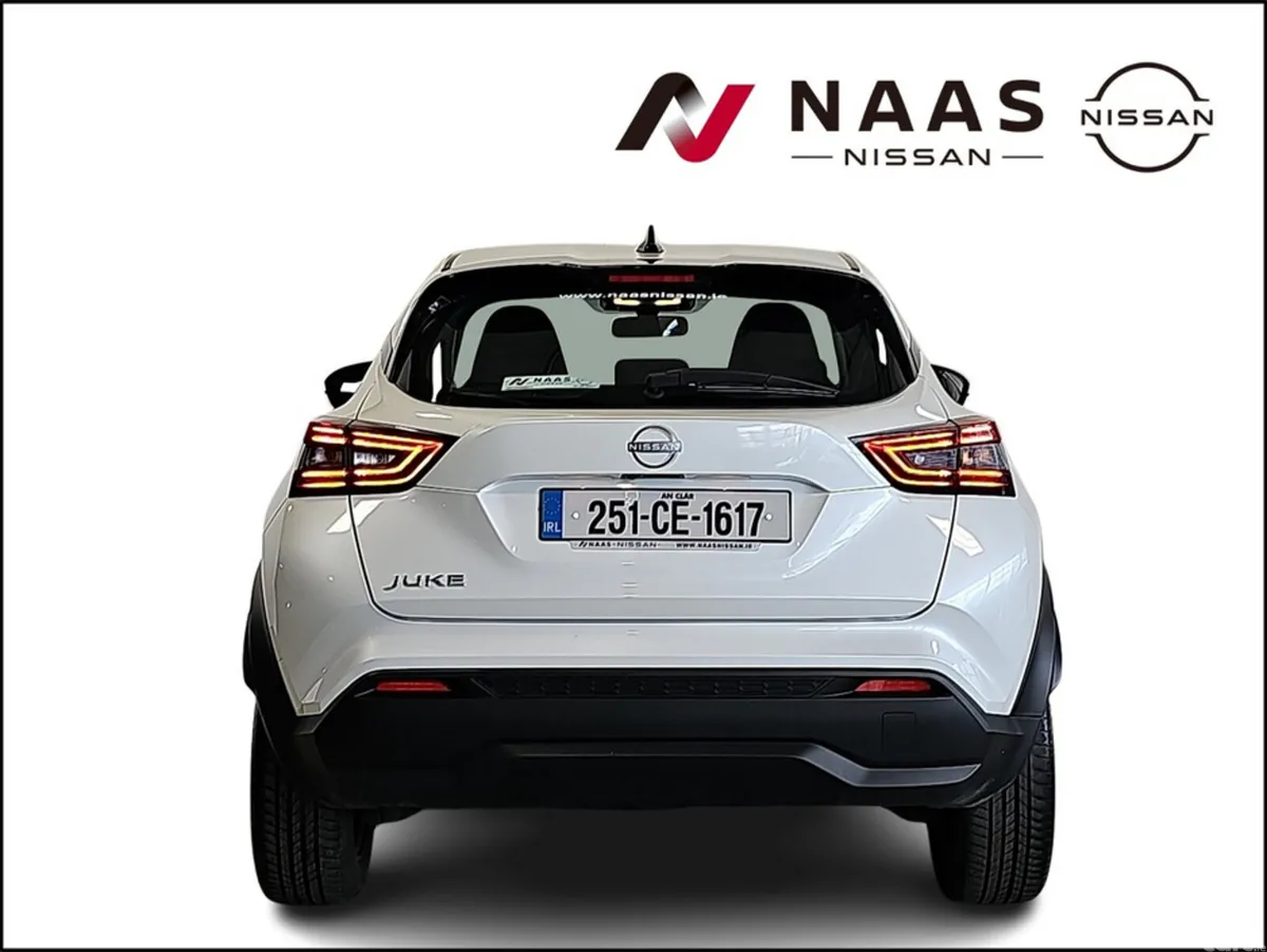 Nissan Juke MPV, Petrol, 2025, White