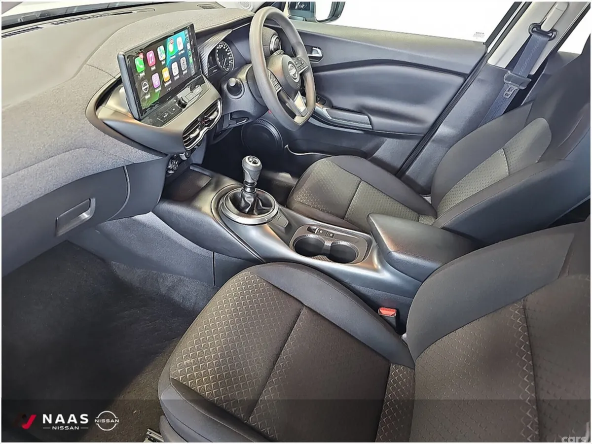 Nissan Juke MPV, Petrol, 2025, White