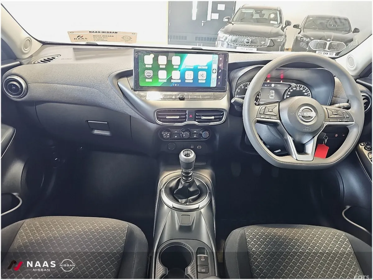 Nissan Juke MPV, Petrol, 2025, White