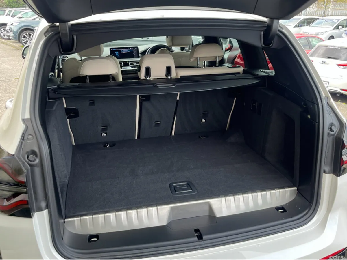 BMW X3 SUV, Petrol Plug-in Hybrid, 2023, White