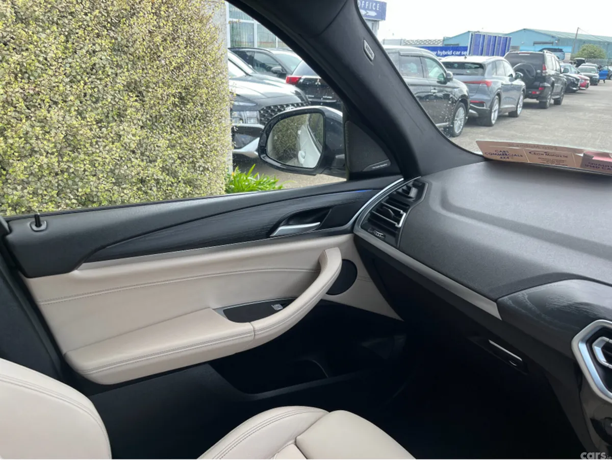 BMW X3 SUV, Petrol Plug-in Hybrid, 2023, White