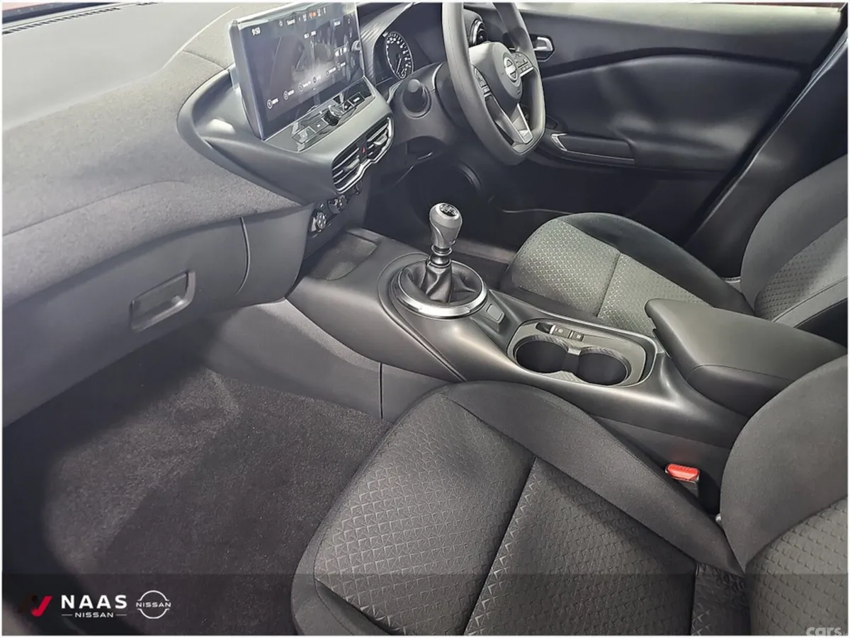 Nissan Juke MPV, Petrol, 2026, Red
