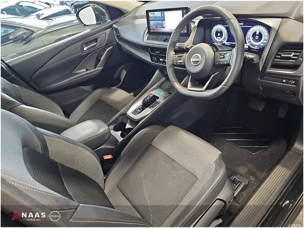 Nissan Qashqai MPV, Petrol Hybrid, 2025, Black