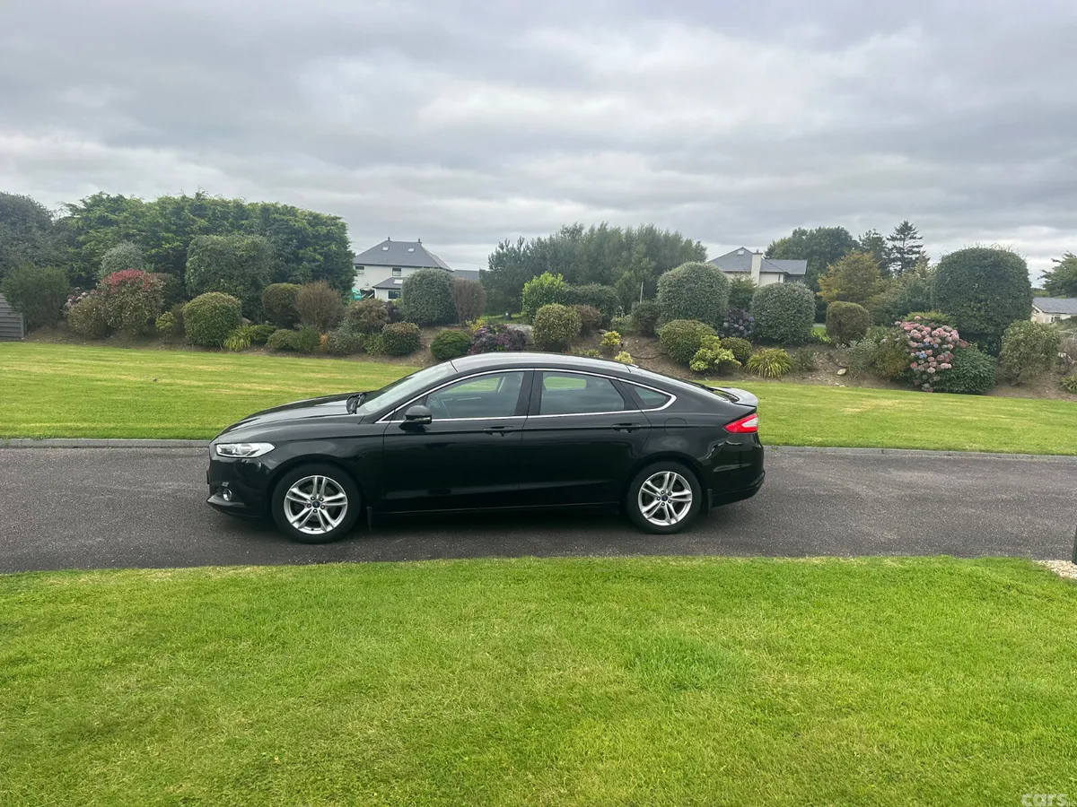 Ford Mondeo Hatchback, Diesel, 2016, Black