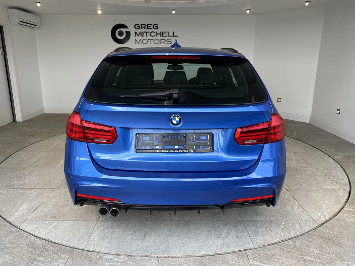 BMW 3-Series Saloon, Diesel, 2018, Blue