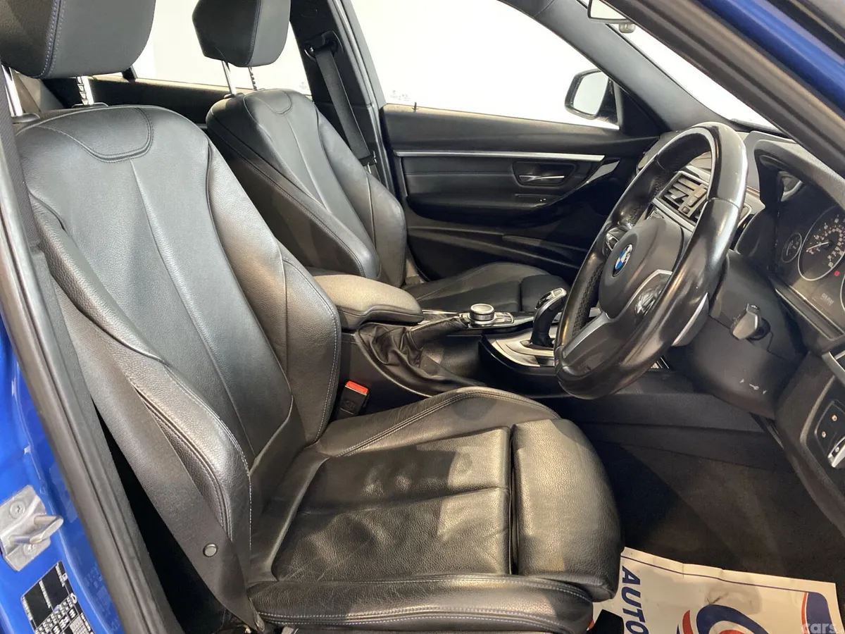 BMW 3-Series Saloon, Diesel, 2018, Blue