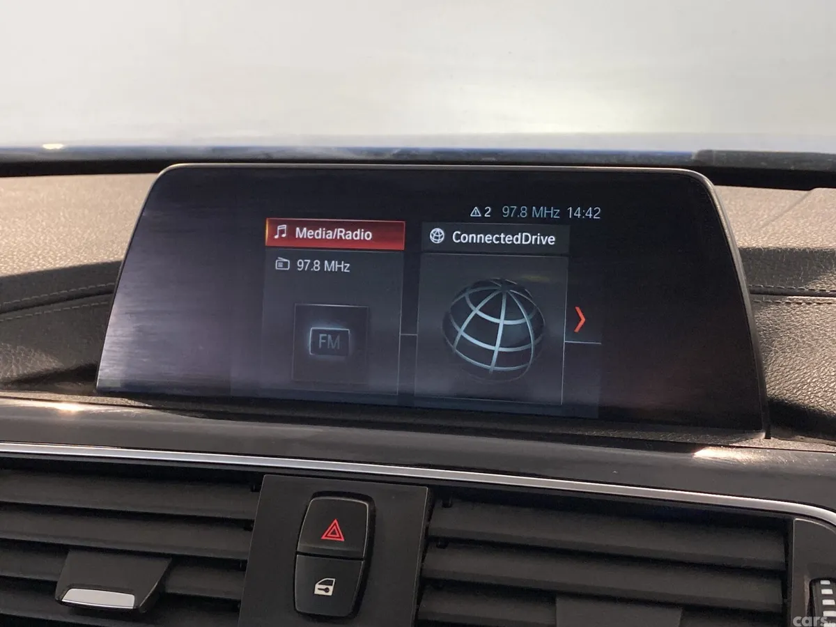 BMW 3-Series Saloon, Diesel, 2018, Blue