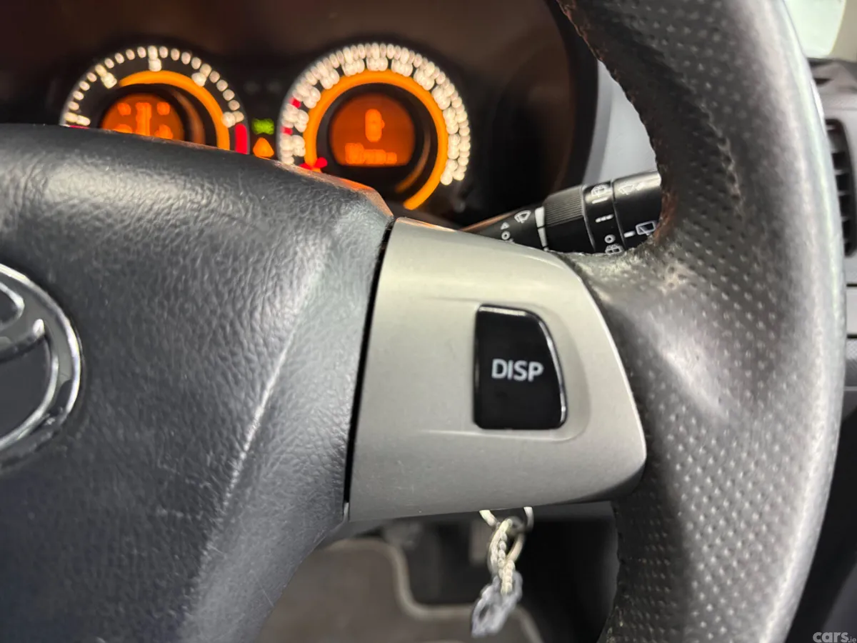 Toyota Auris Hatchback, Diesel, 2011, Grey
