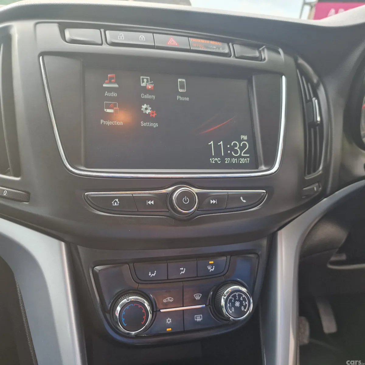 Opel Zafira MPV, Petrol, 2017, Black