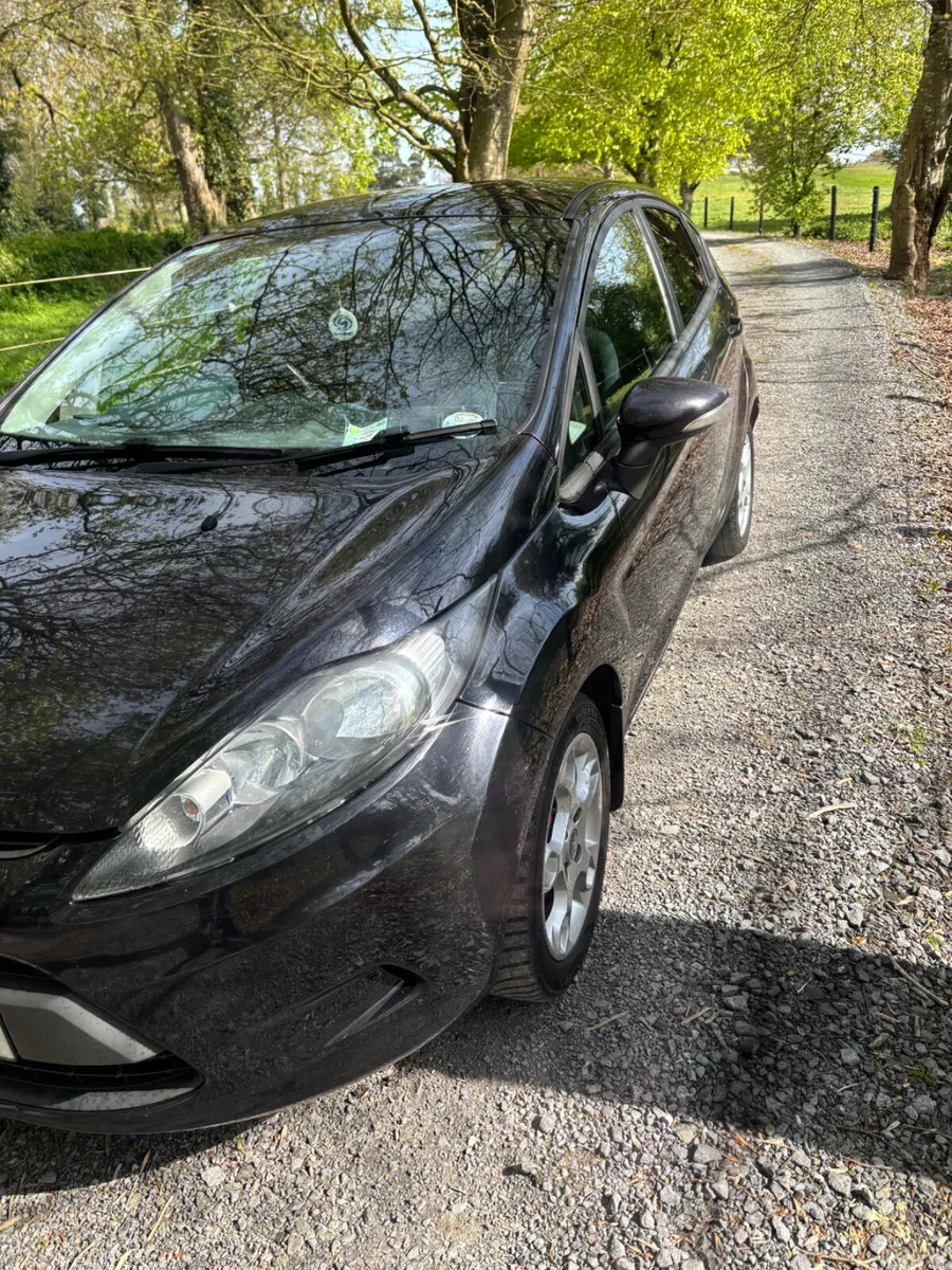 Ford Fiesta Hatchback, Diesel, 2011, Black