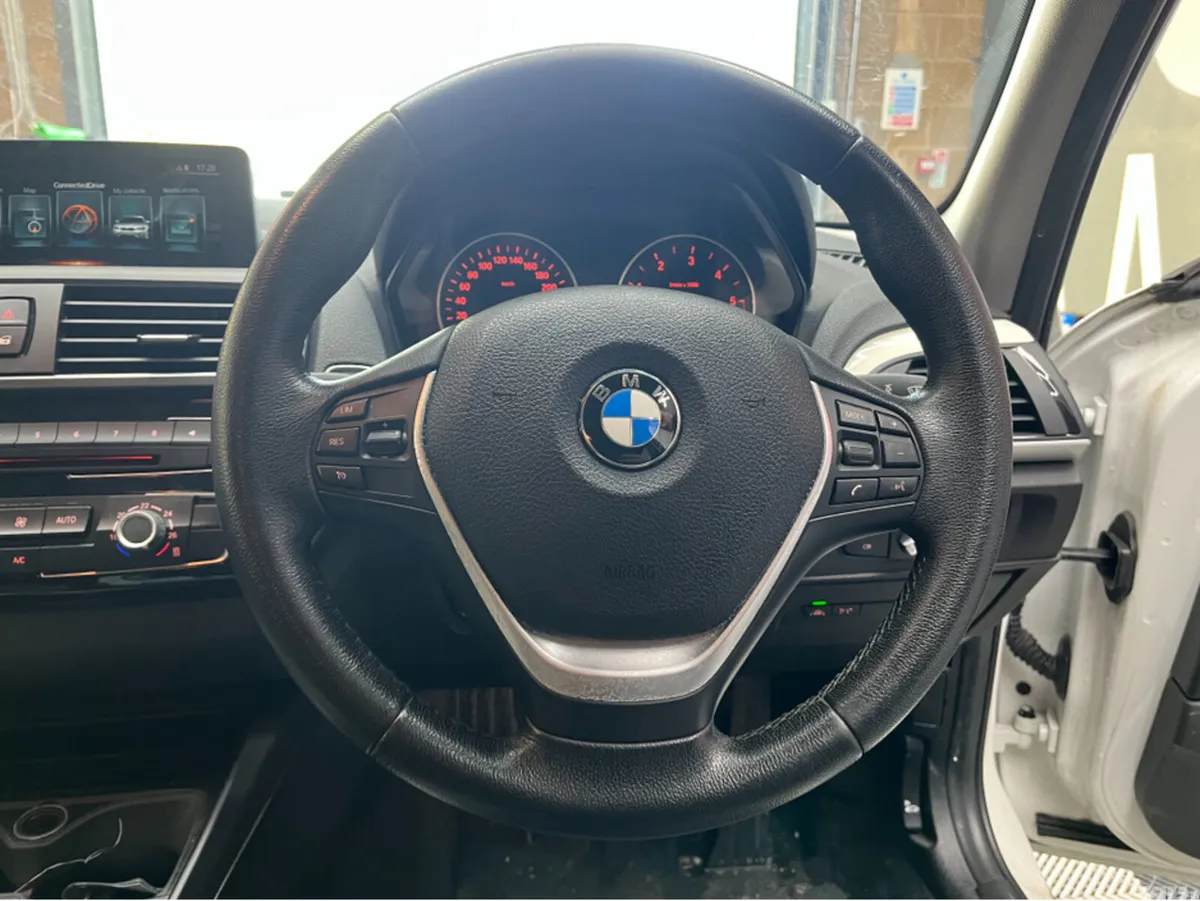 BMW 1-Series Hatchback, Diesel, 2016, White