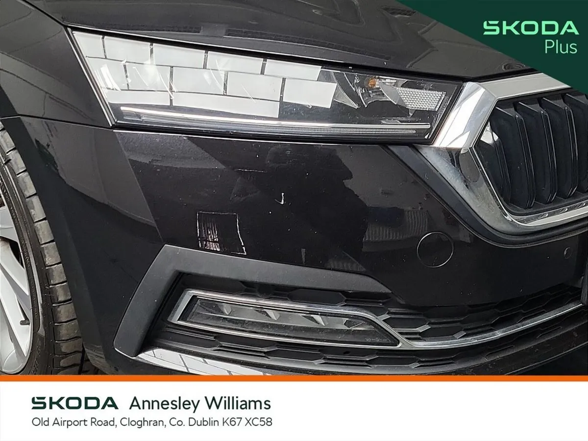 Skoda Octavia Saloon, Diesel, 2024, Black