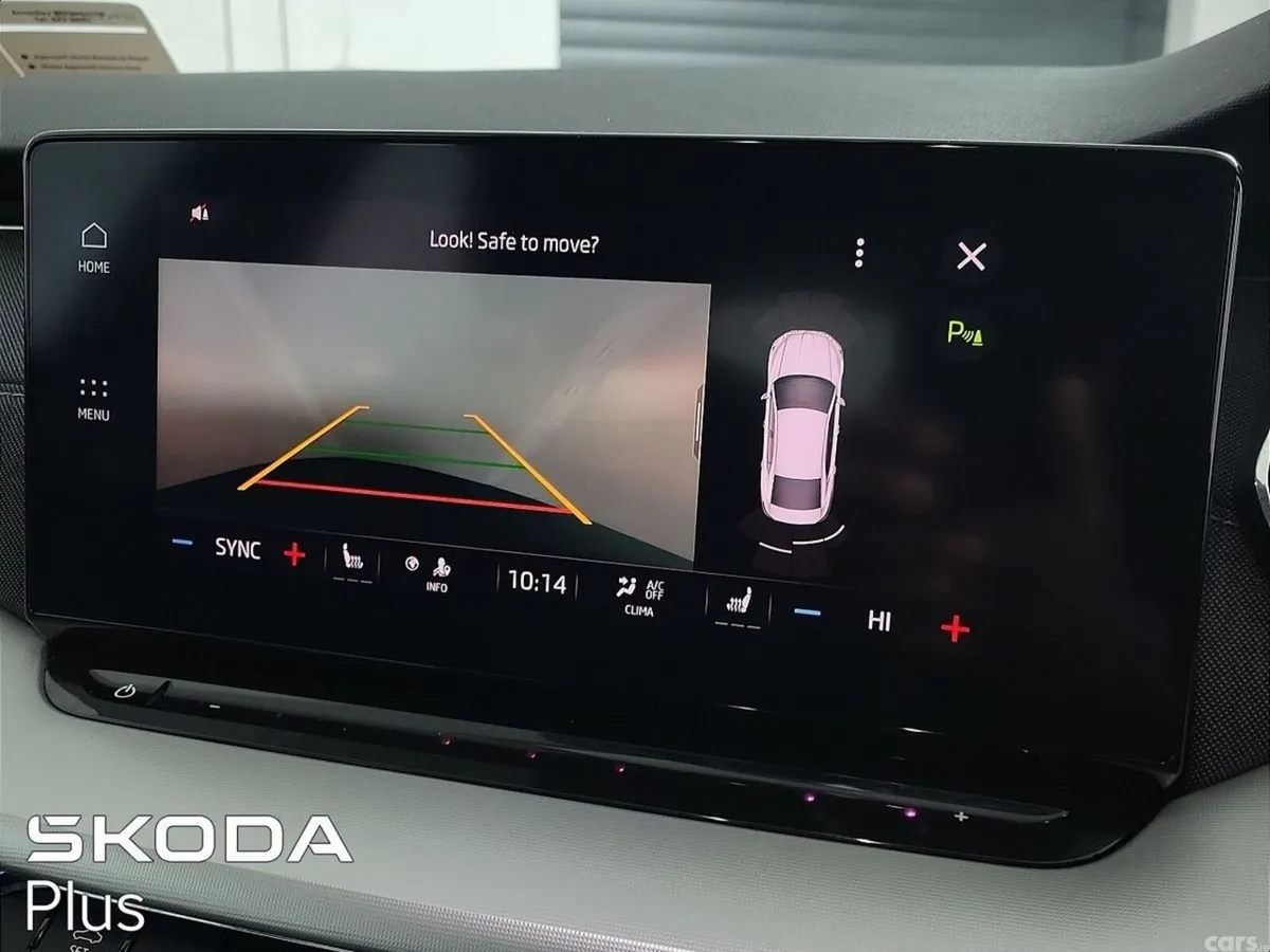 Skoda Octavia Saloon, Diesel, 2024, Black