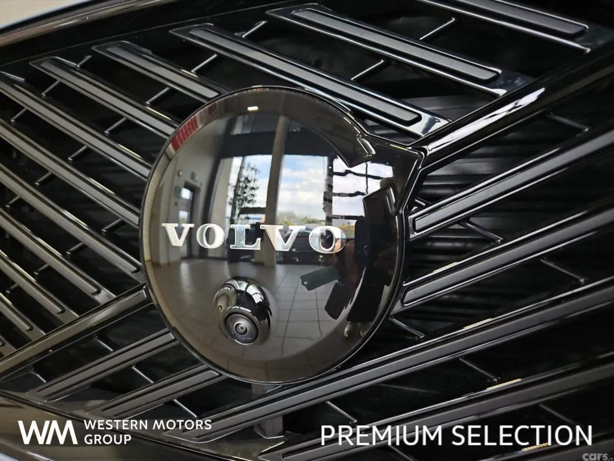 Volvo XC60 SUV, Petrol Plug-in Hybrid, 2026, Grey