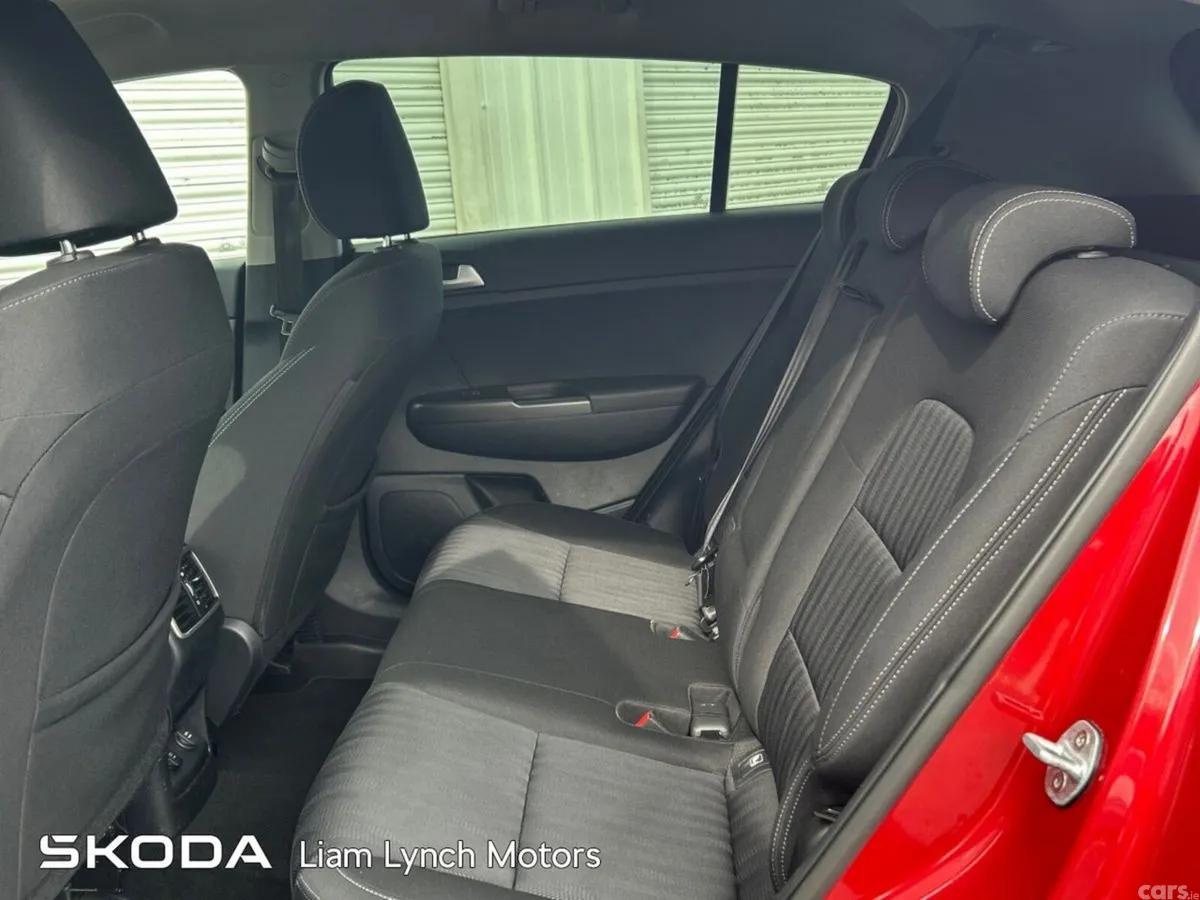 Kia Sportage SUV, Diesel Hybrid, 2020, Red