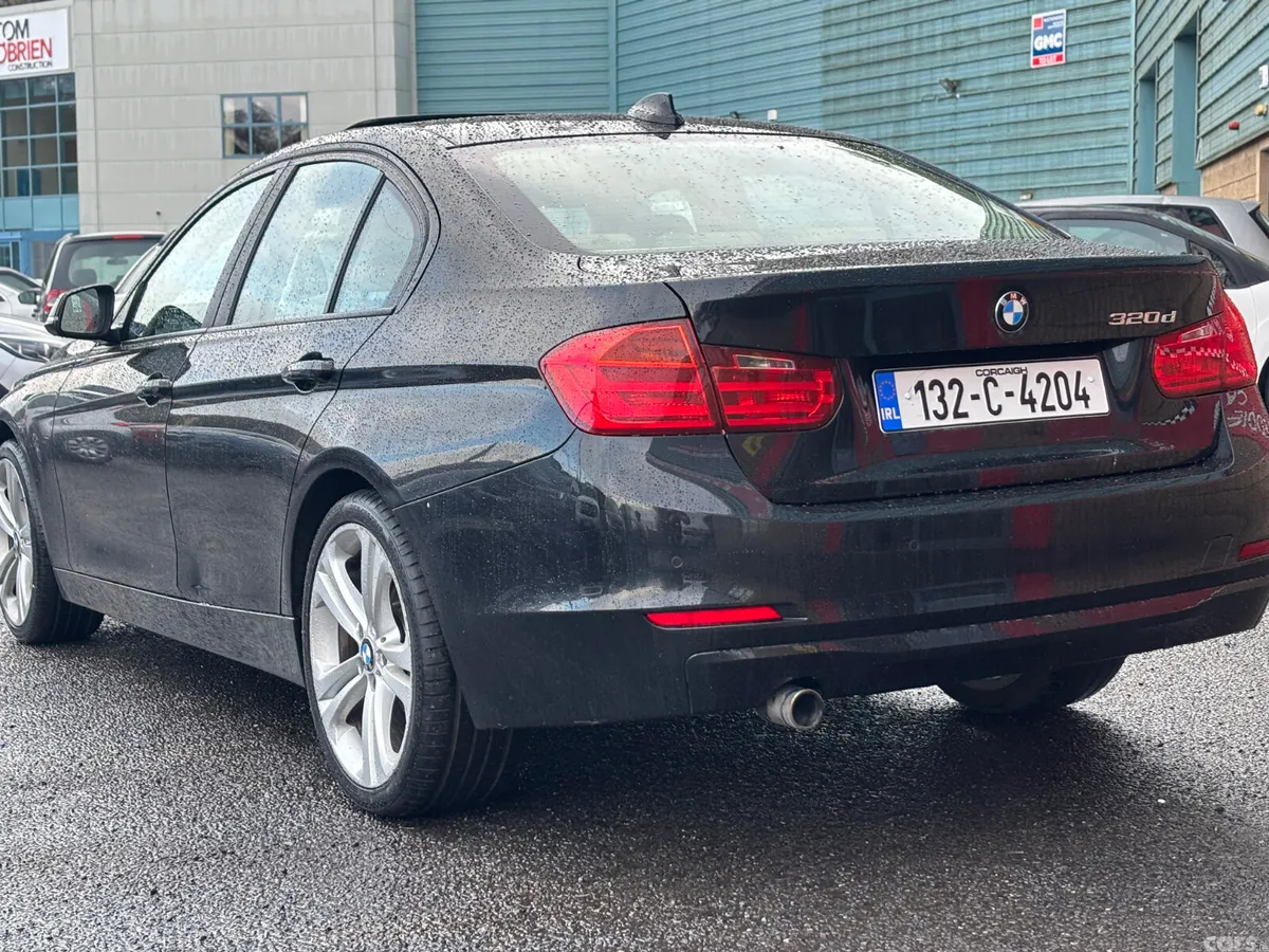 BMW 3-Series Saloon, Diesel, 2013, Black