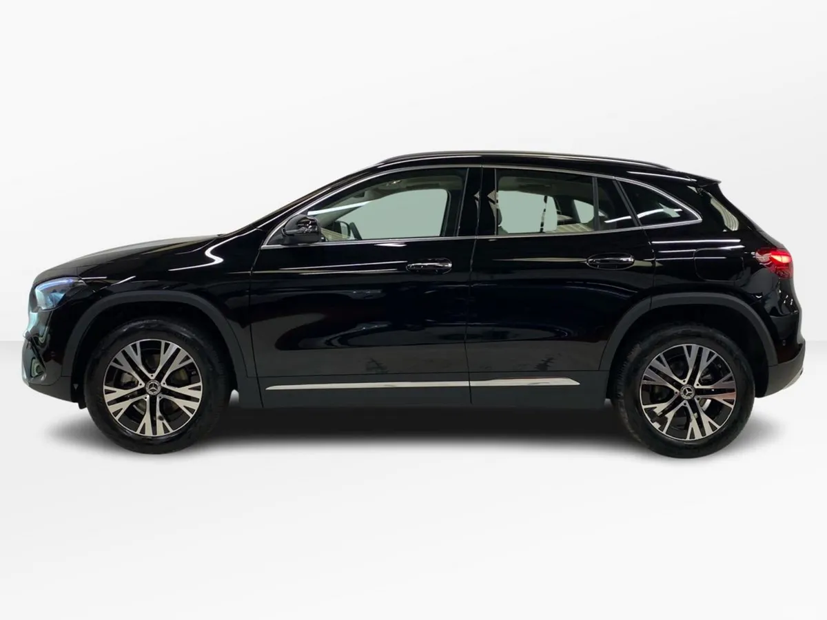 Mercedes-Benz GLA SUV, Petrol, 2026, Black
