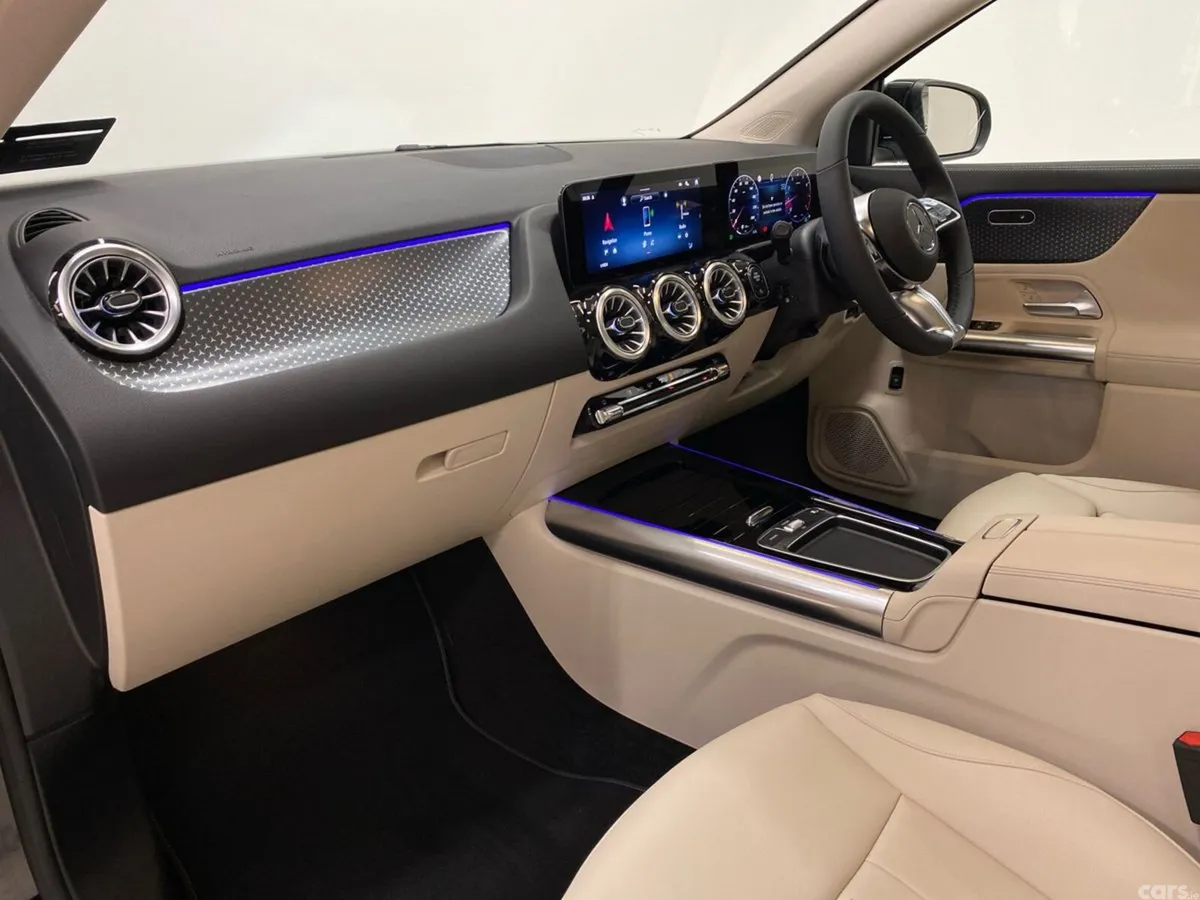 Mercedes-Benz GLA SUV, Petrol, 2026, Black