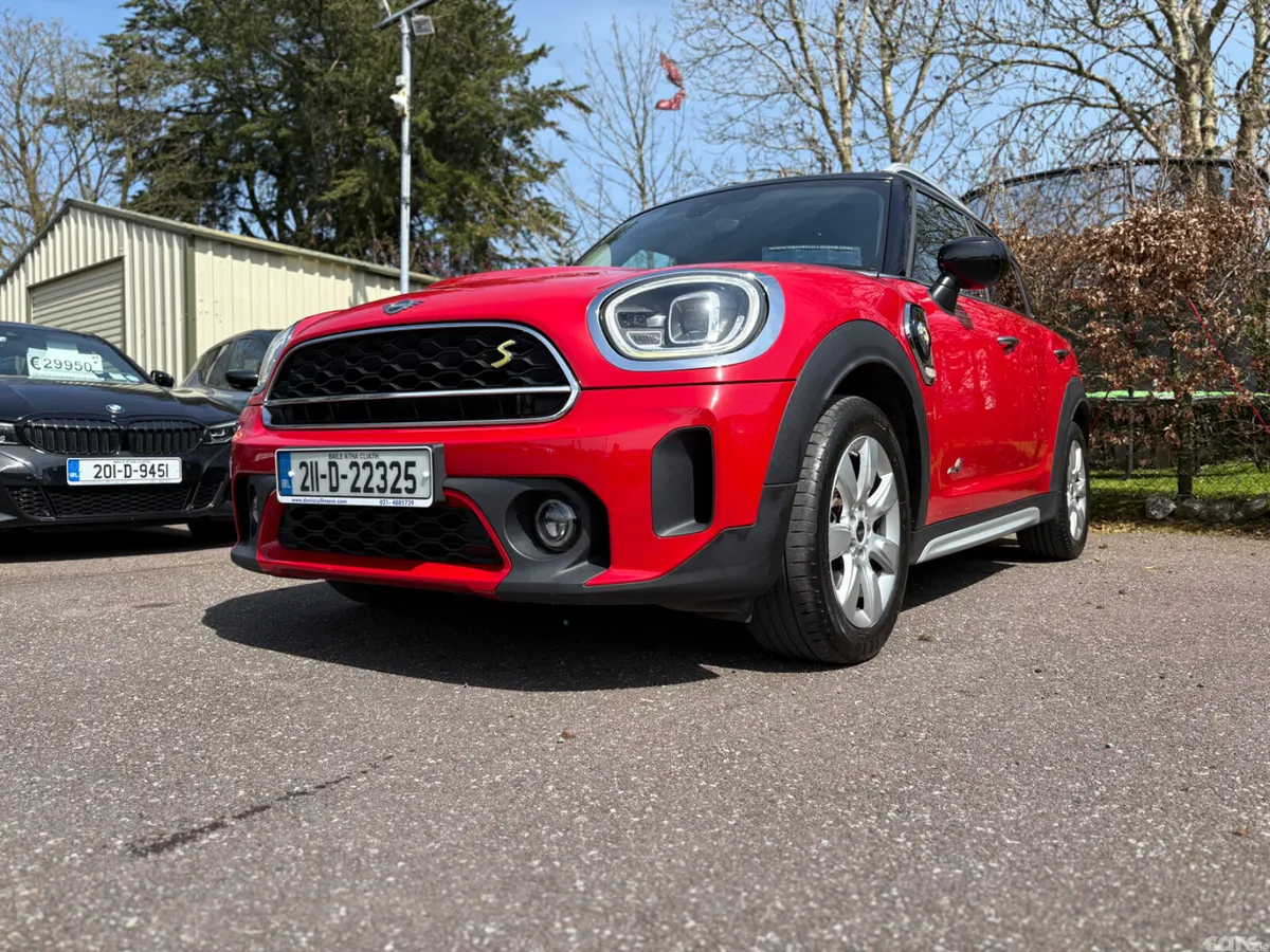 Mini Cooper Hatchback, Petrol Plug-in Hybrid, 2021, Red
