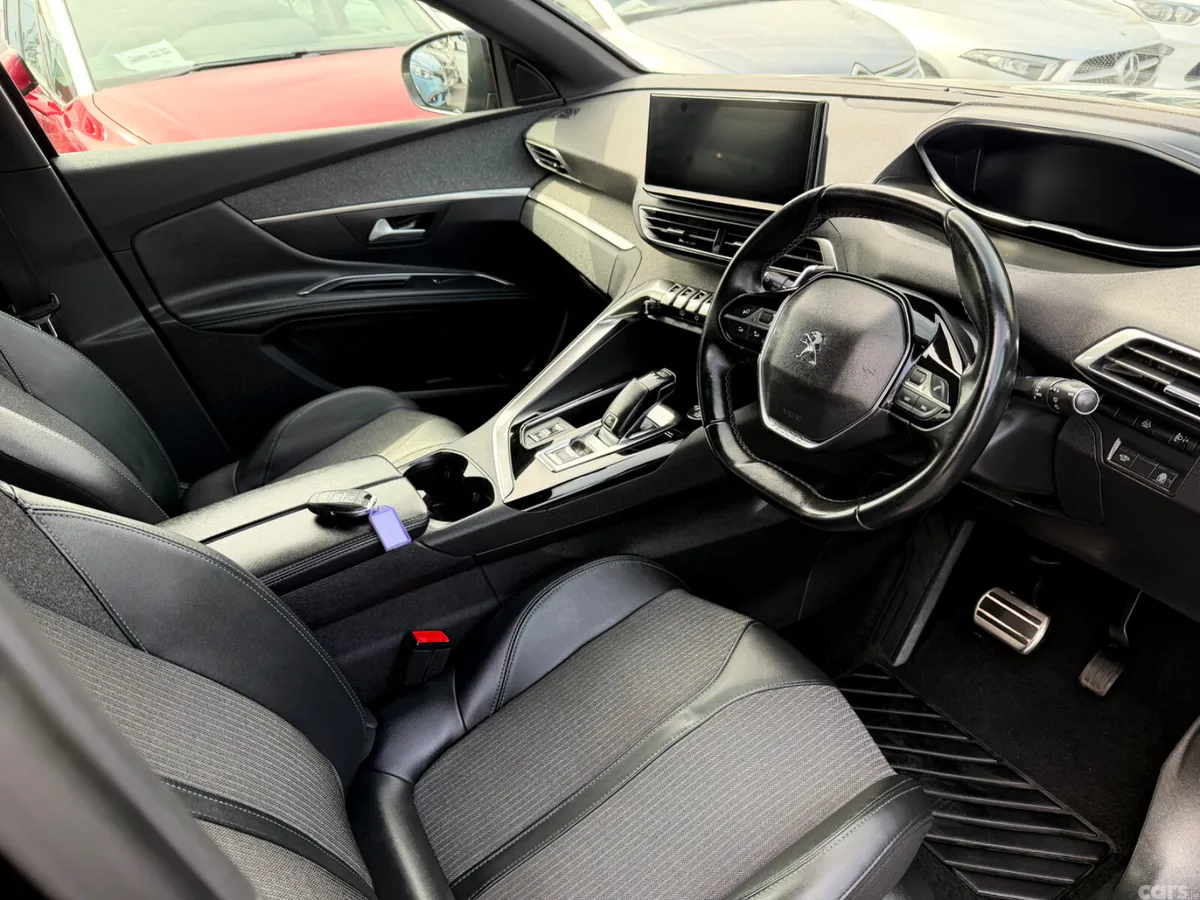 Peugeot 3008 SUV, Diesel, 2023, Black