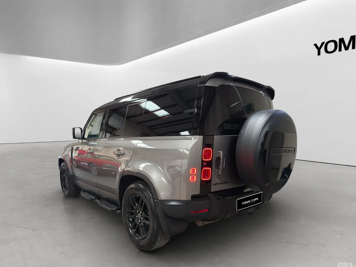 Land Rover Defender SUV, Diesel, 2022, Grey