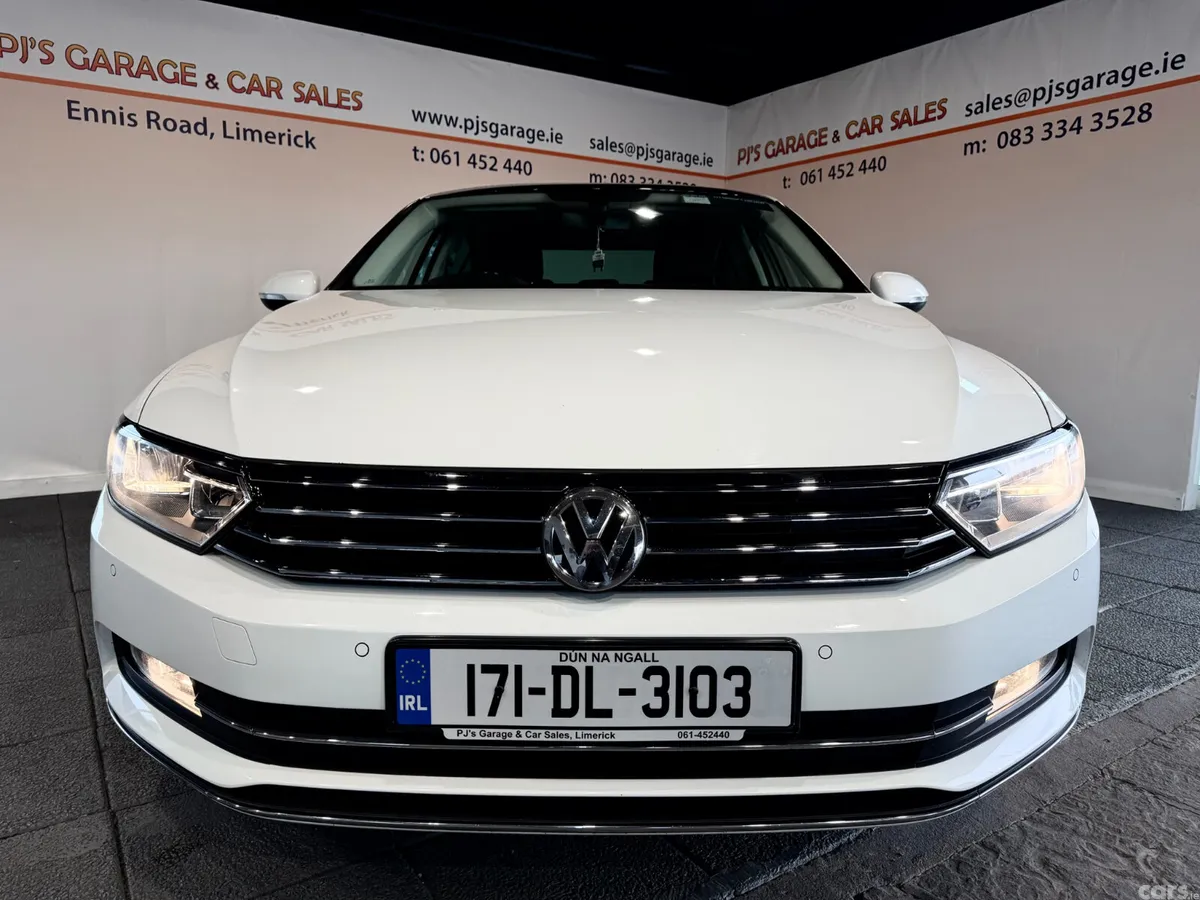 Volkswagen Passat Saloon, Diesel, 2017, White