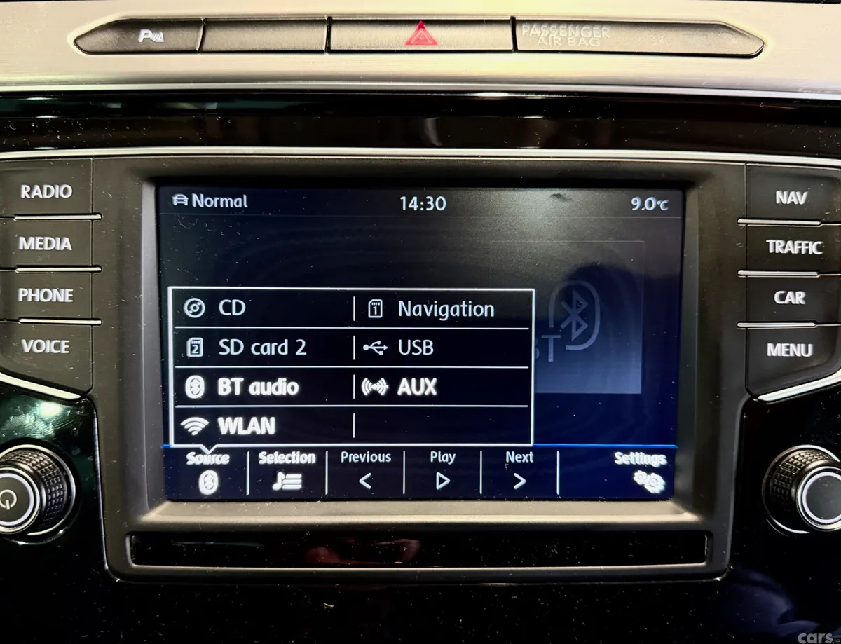 Volkswagen Passat Saloon, Diesel, 2017, White