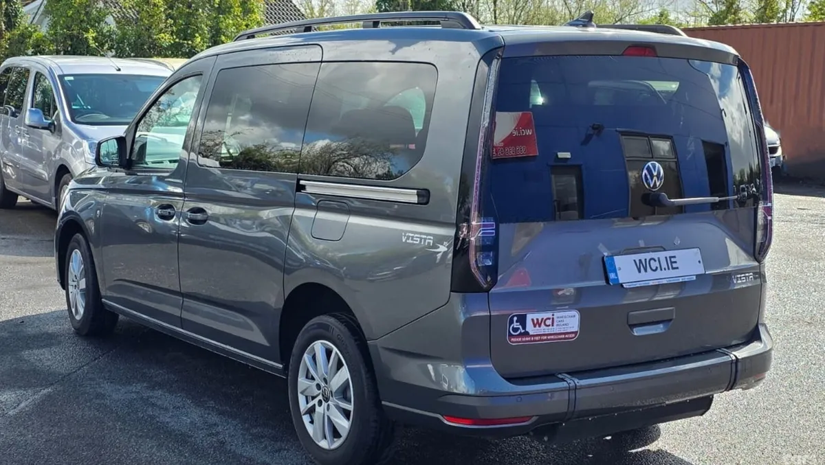 Volkswagen Caddy Maxi Life MPV, Diesel, 2026, Grey