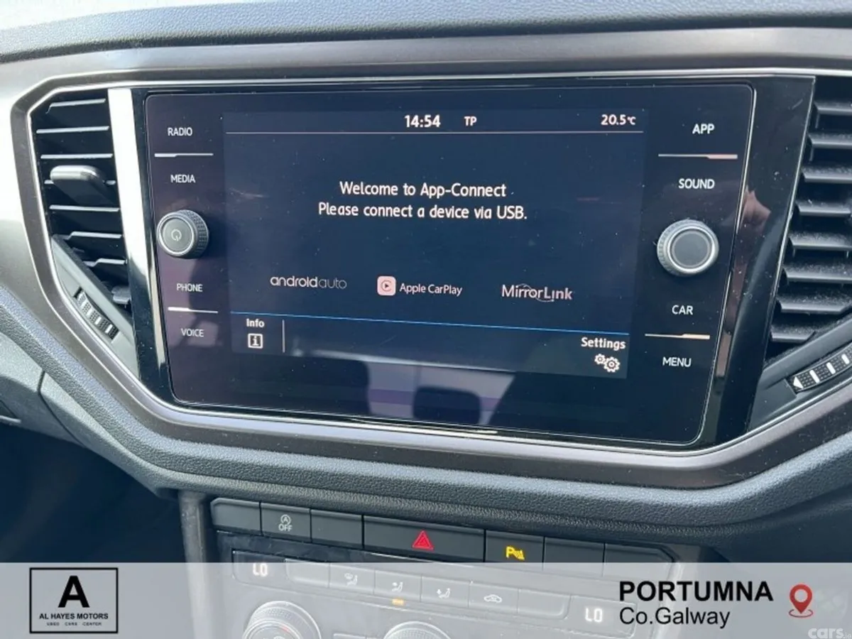 Volkswagen T-Roc SUV, Petrol, 2019, Red