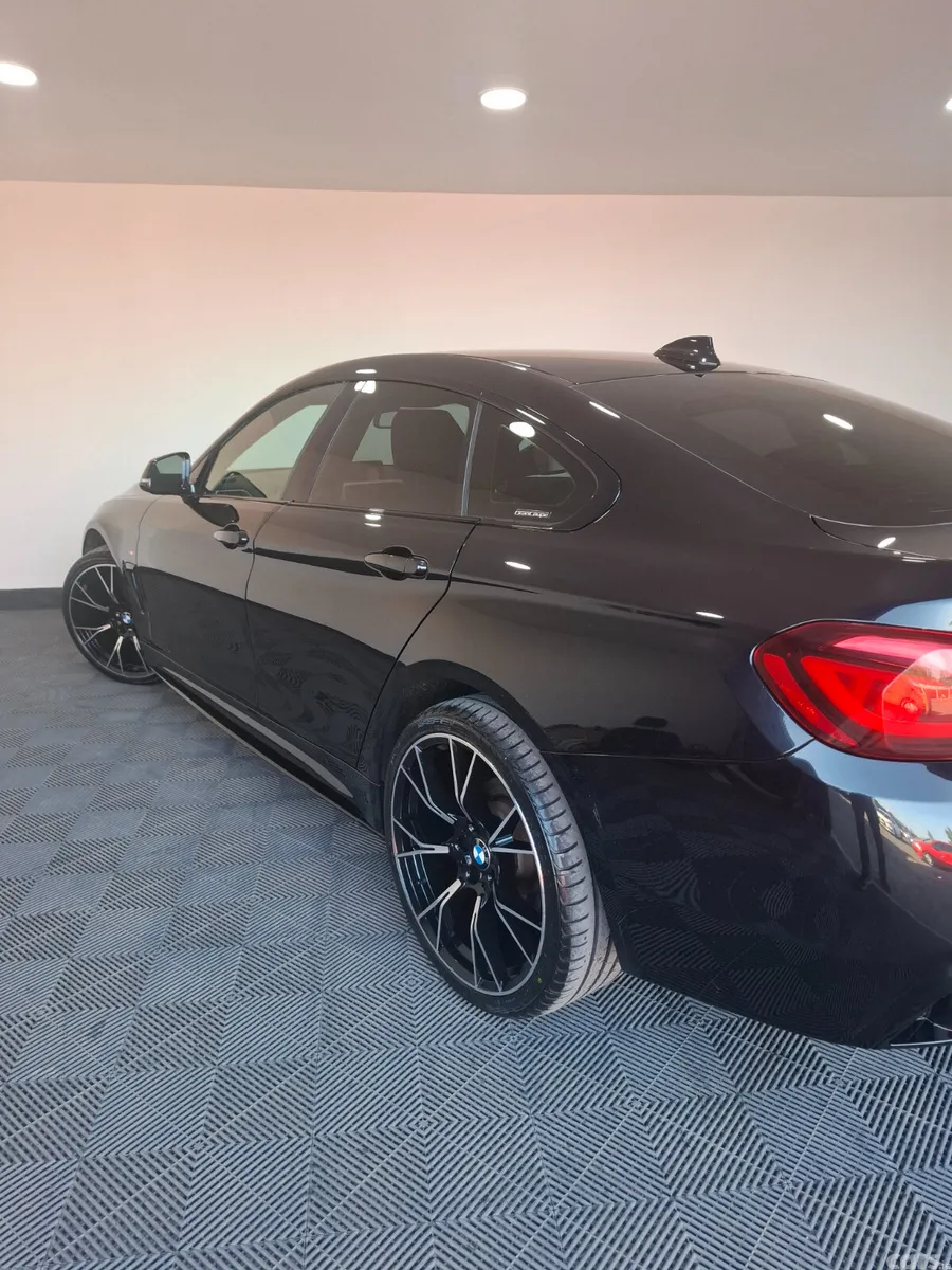 BMW 4-Series Coupe, Diesel, 2019, Black