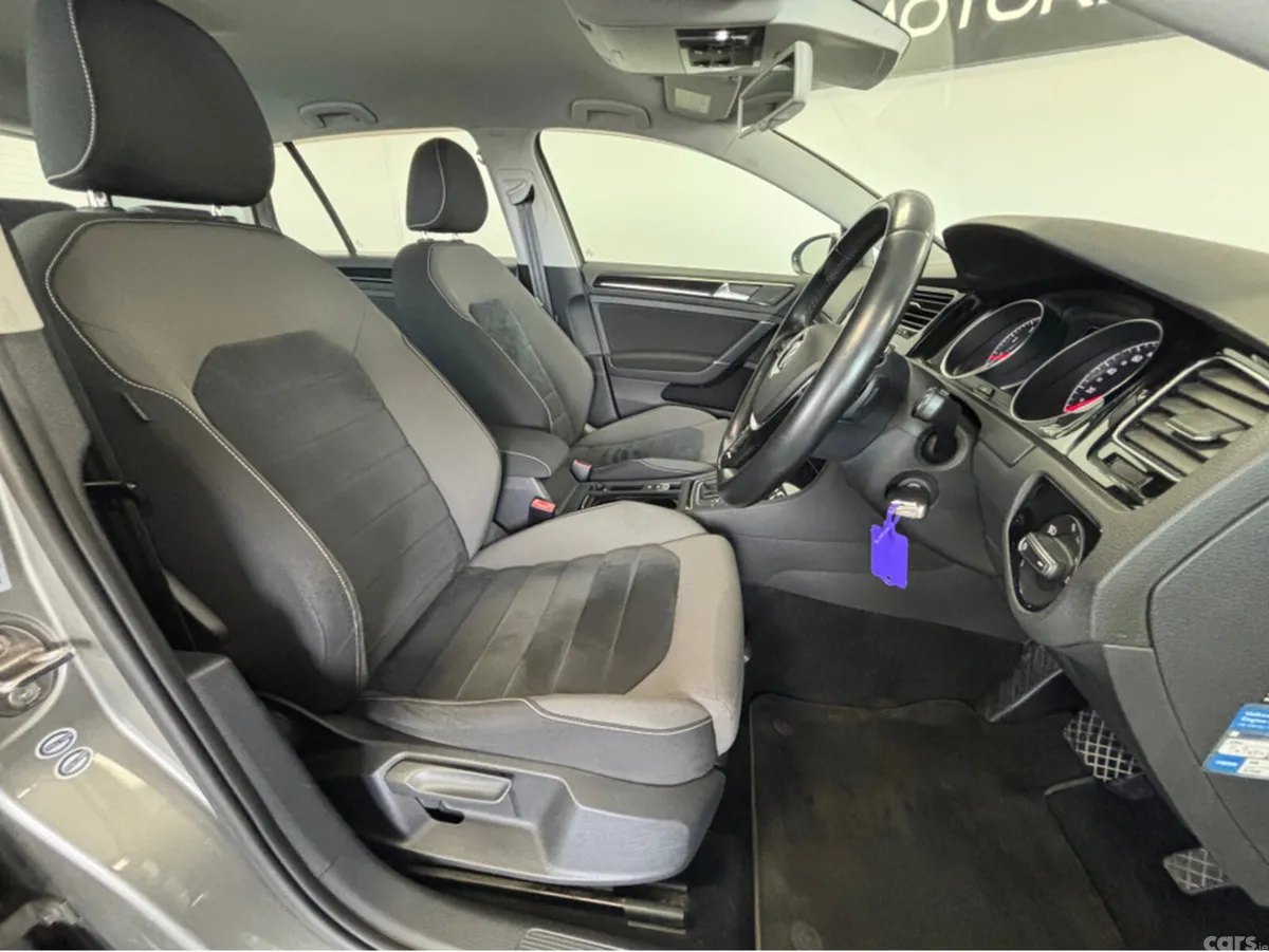 Volkswagen Golf Hatchback, Petrol, 2013, Silver