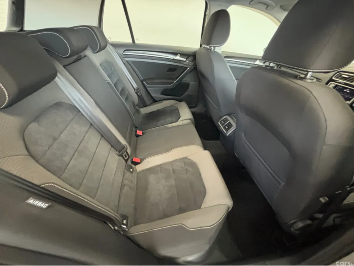 Volkswagen Golf Hatchback, Petrol, 2013, Silver