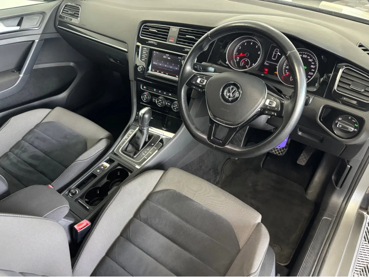 Volkswagen Golf Hatchback, Petrol, 2013, Silver