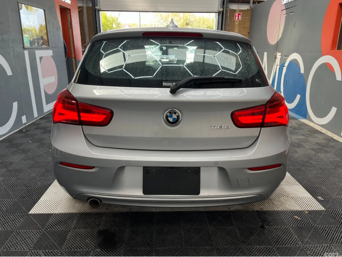 BMW 1-Series Hatchback, Diesel, 2017, Silver