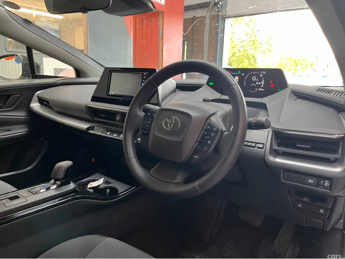 Toyota Prius Estate, Petrol, 2024, White
