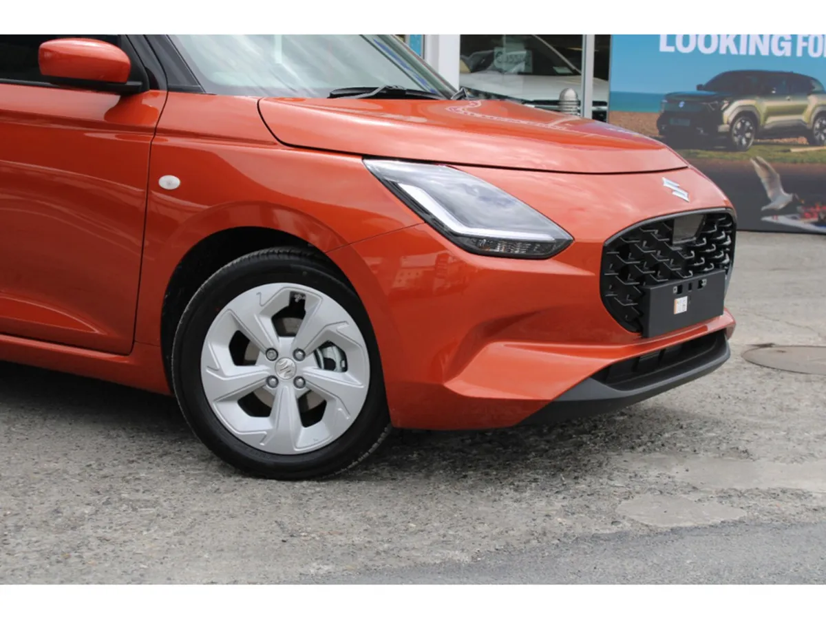 Suzuki Swift Hatchback, Petrol Hybrid, 2027, Orange