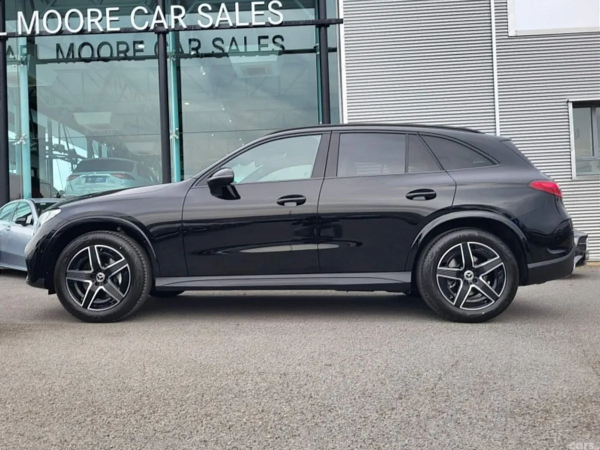 Mercedes-Benz GLC SUV, Diesel Hybrid, 2027, Black