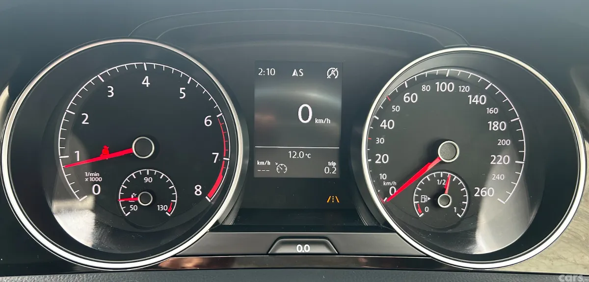 Volkswagen Golf Hatchback, Petrol, 2016, Red