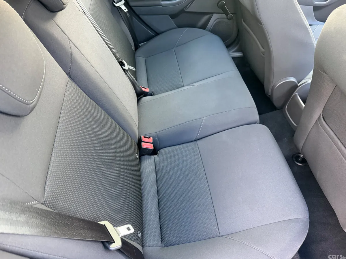 Ford Focus Hatchback, Diesel, 2017, Grey