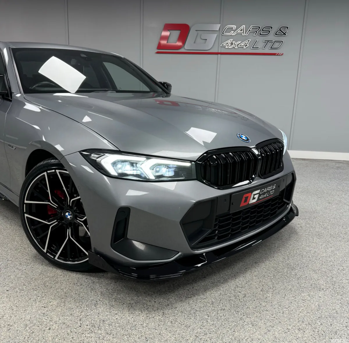 BMW 3-Series Saloon, Petrol Hybrid, 2022, Grey