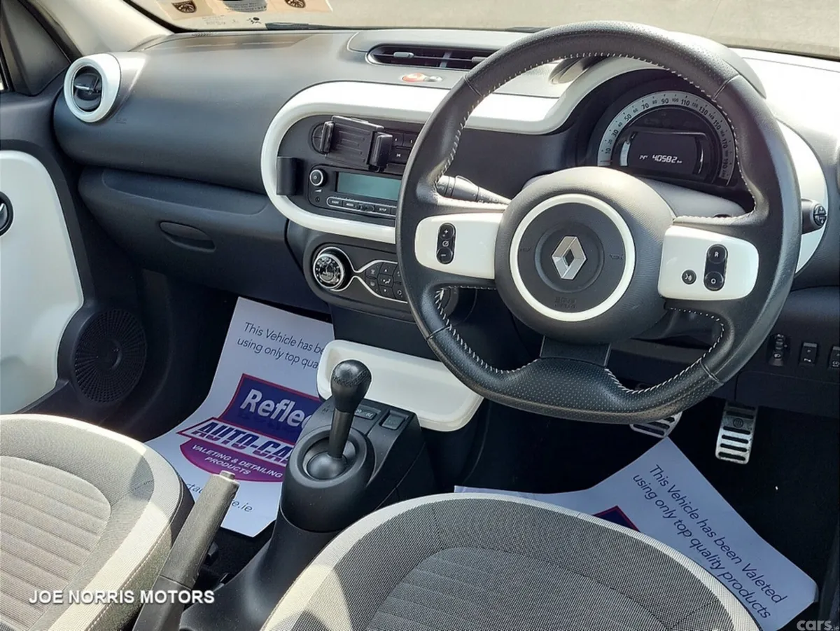Renault Twingo Hatchback, Petrol, 2019, White