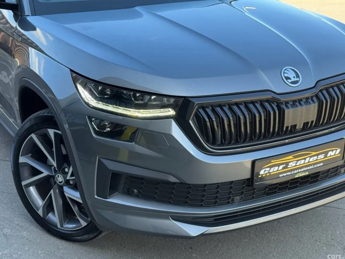 Skoda Kodiaq Estate, Diesel, 2023, Grey